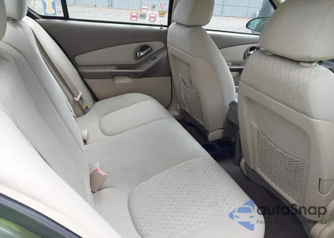 2004 Chevrolet Malibu z USA, uszkodzony, nr VIN 1G1ZS52F14F229251